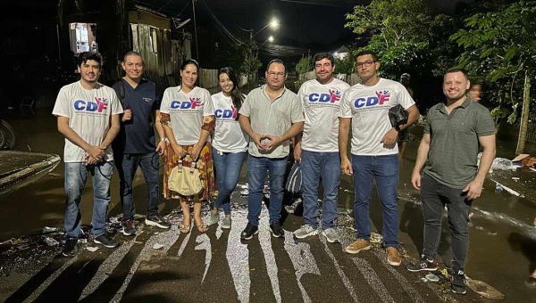 Dono do Paris Garden e Clínica CDF levam atendimento médico a moradores do bairro Seis de Agosto