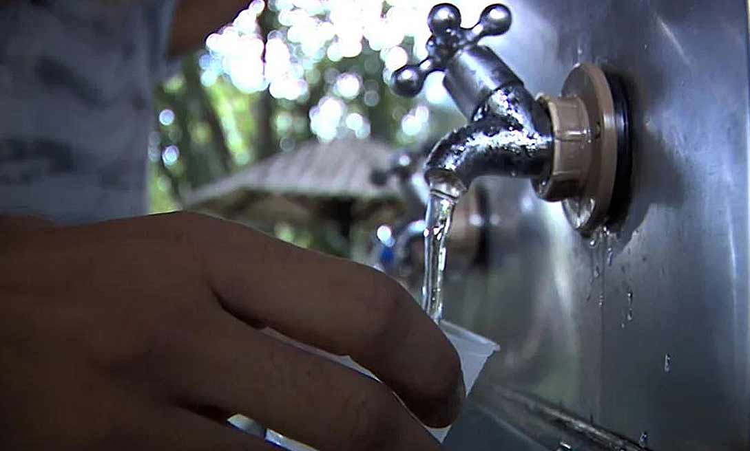 Câmara dos Deputados aprova projeto que cria a tarifa social de água e esgoto