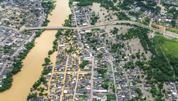 Desde 1971, rio Acre ultrapassou sete vezes os 17 metros em Rio Branco e atual enchente já é a sexta maior da capital