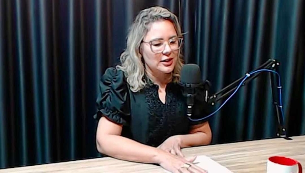 Secretária de Bocalom destaca avanços na saúde durante entrevista para o Podcast Conversa Franca