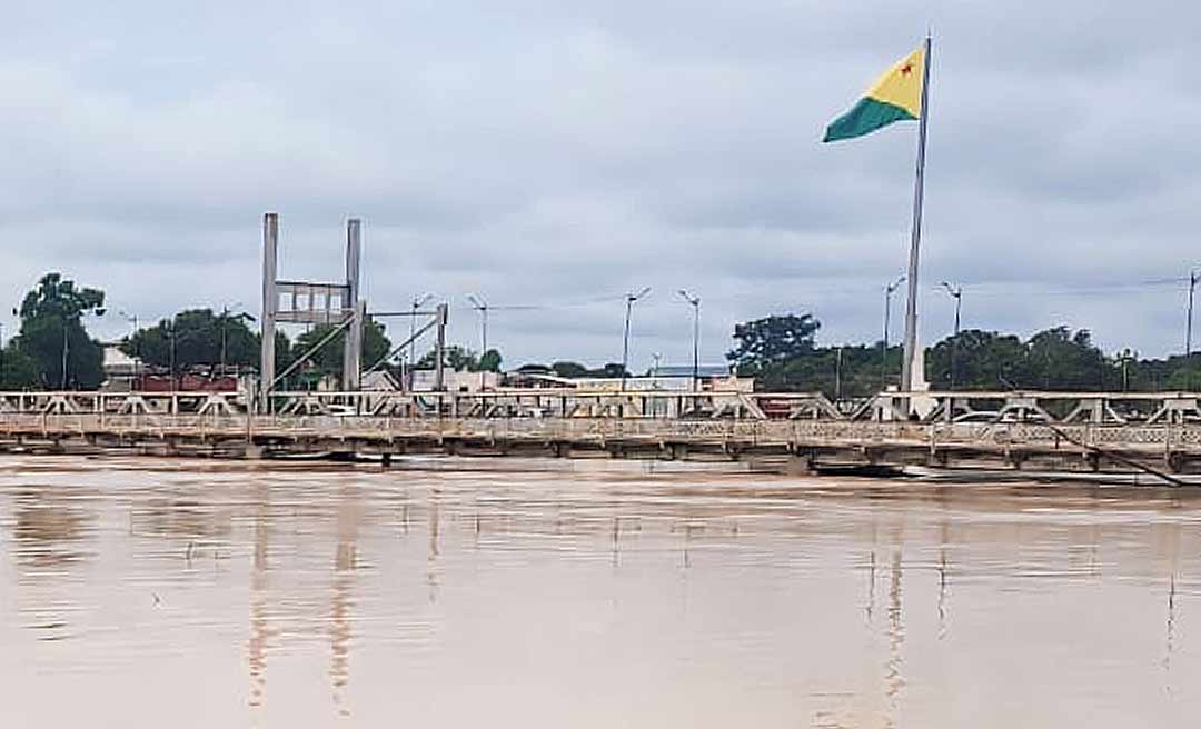 Rio Acre baixa dois centímetros na capital, mas chuva desta quarta-feira preocupa