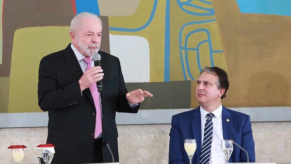 Em coletiva, presidente Lula anuncia nova sede do Instituto Federal do Acre no Município de Feijó