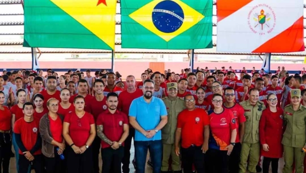 Com emenda de Alan Rick, escolas militares ganham equipamentos, material esportivo e mobiliário