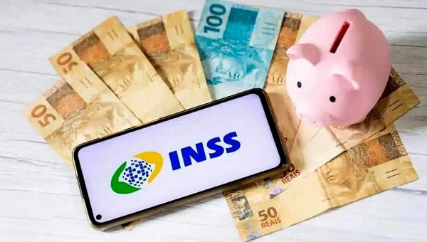 Beneficiários do INSS começam a receber o 13º a partir de quarta-feira