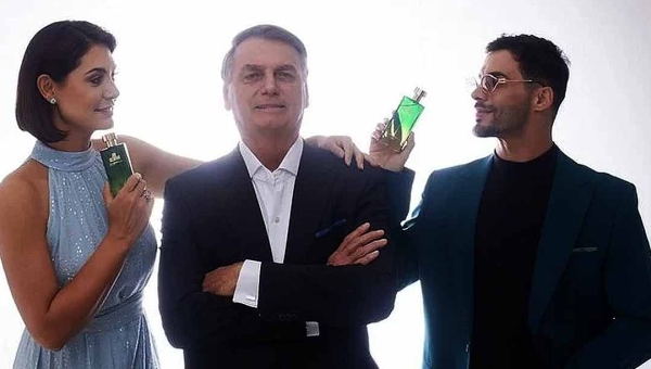 Loja que vende o perfume 'Jair Bolsonaro' é suspensa temporariamente após golpes