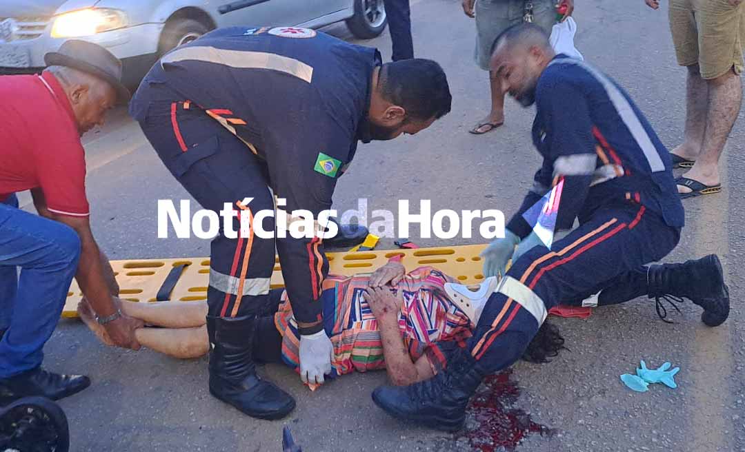 Colisão entre moto e bicicleta deixa três idosos gravemente feridos na Avenida Sobral