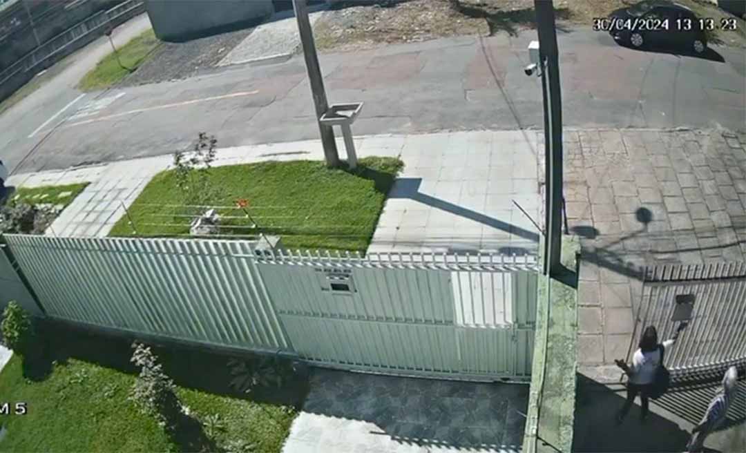 Idosa é perseguida e assaltada após sacar aposentadoria; veja o vídeo