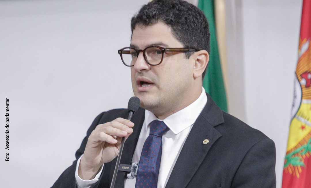 Eduardo Ribeiro se solidariza com servidoras do Iapen e afirma compromisso do governo com a proteção das mulheres