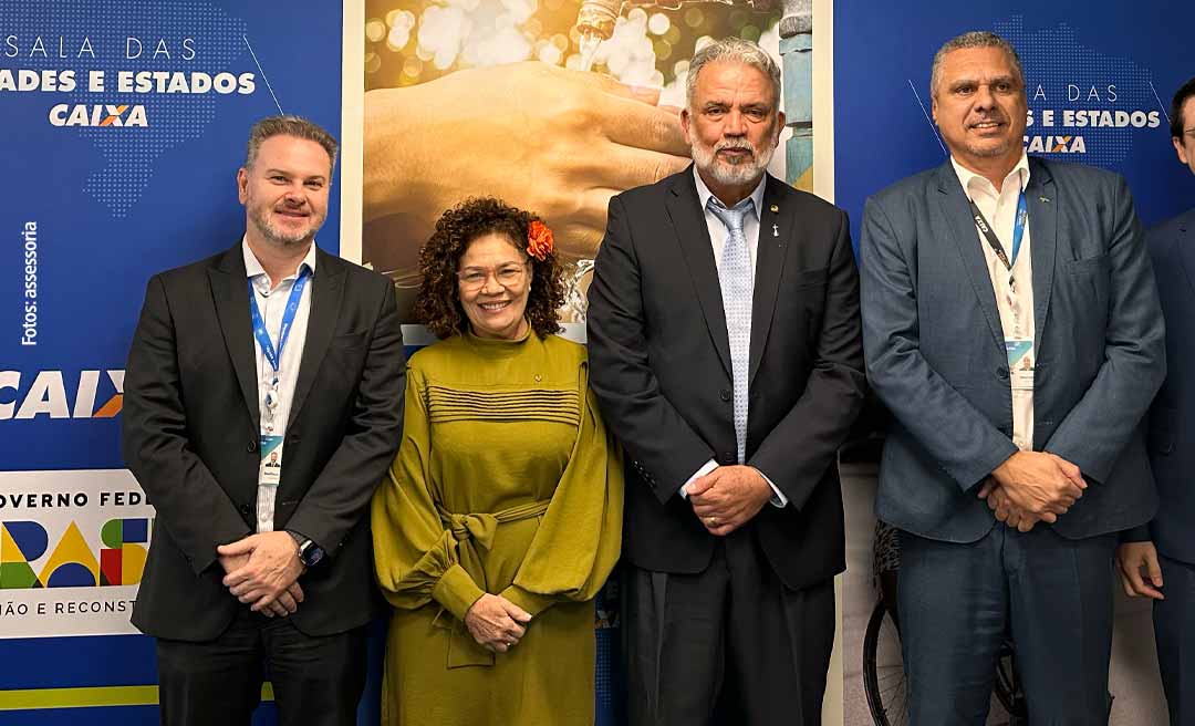 Petecão e Perpétua unem esforços para agilizar a implantação da central de atendimentos da CEF no Acre