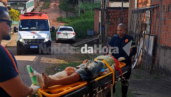 Homem tenta vender celular roubado e é "disciplinado" por facção criminosa no bairro Vitória, em Rio Branco