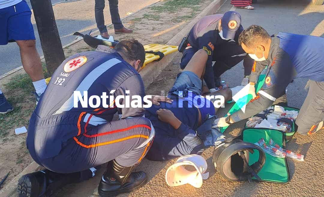 Motociclista tem fratura exposta após avançar sinal vermelho em Rio Branco