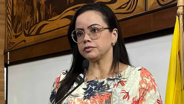 Michelle Melo afirma que pedido de exoneração de presidente do Iapen é reflexo da força do parlamento