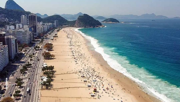 Risco na praia