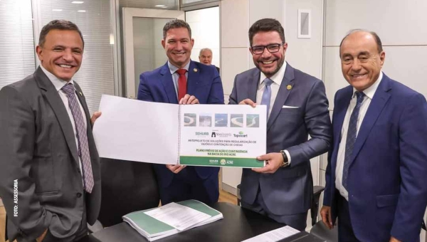 Alinhados politicamente, Gladson e Bocalom se reúnem com ministro das Cidades e tratam de plano para enfrentamento às enchentes