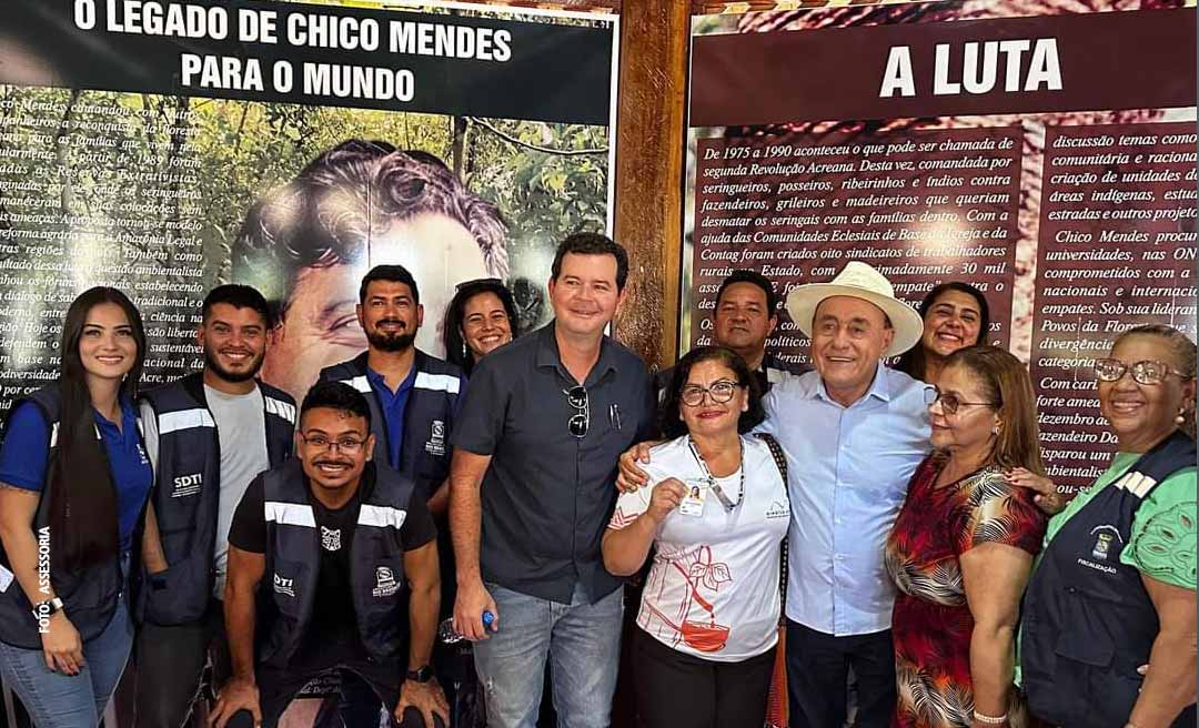 Bolsonarista Tião Bocalom reinaugura memorial Chico Mendes e declara: “Grande líder seringueiro”