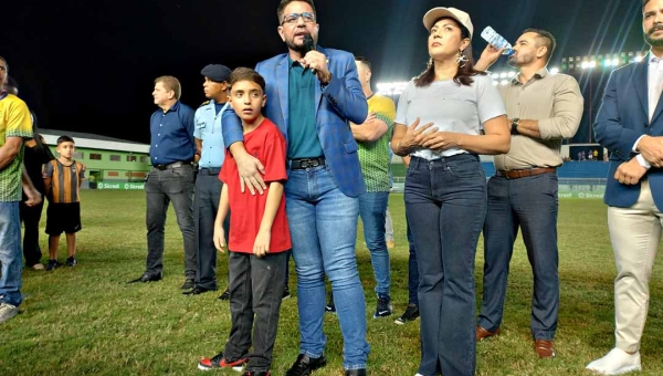 No Florestão, Gladson abre Supertaça Acreana e diz que sonha reinaugurar Arena da Floresta com a presença do Flamengo