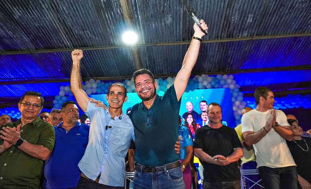 Com grande festa, Gladson Cameli e ampla coalizão partidária participam do lançamento da pré-candidatura de Zequinha Lima à prefeitura de Cruzeiro do Sul