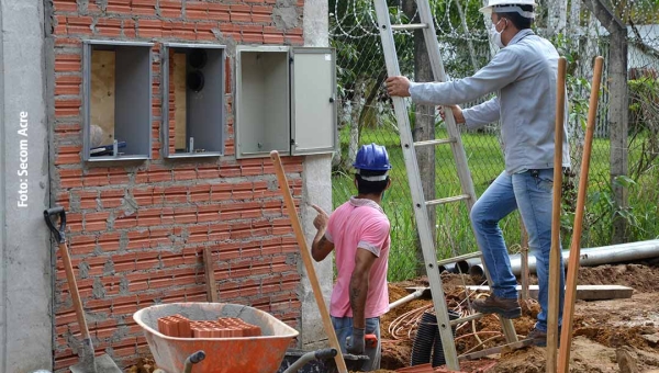 Governo do Acre amplia valores do programa de estímulo à construção civil para R$ 500 mil