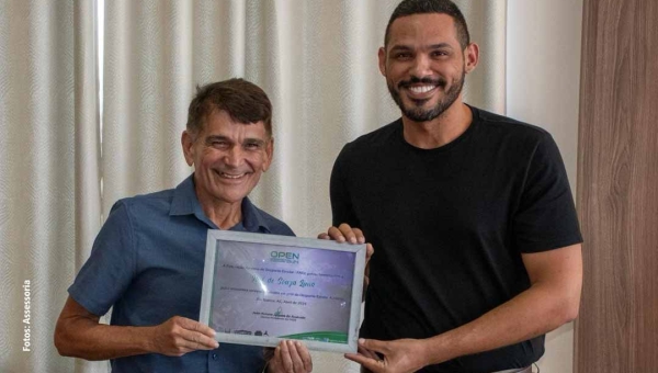 Prefeito Zequinha Lima é homenageado pela Federação Acreana de Desporto Escolar