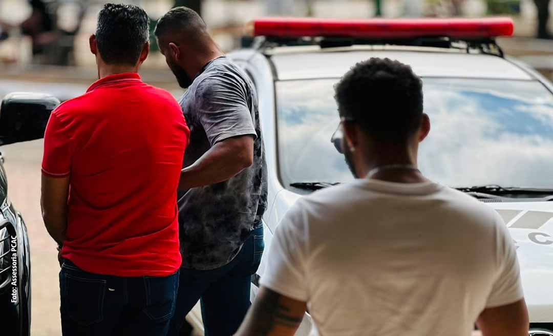 Polícia prende homem acusado de tentativa de homicídio, roubo, porte ilegal de arma e envolvimento em furtos