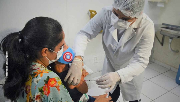 Aumento da cobertura vacinal no Acre ajuda Brasil a sair da lista dos 20 países com mais crianças não vacinadas