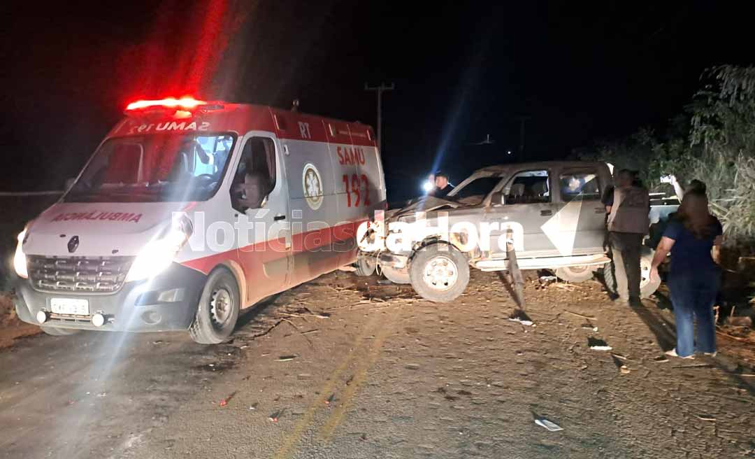 Major do Corpo de Bombeiros capota caminhonete em estrada de Porto Acre