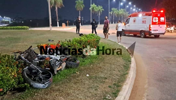 Motociclista fica gravemente ferido após colisão em rotatória no bairro Canaã, 2⁰ Distrito da Capital