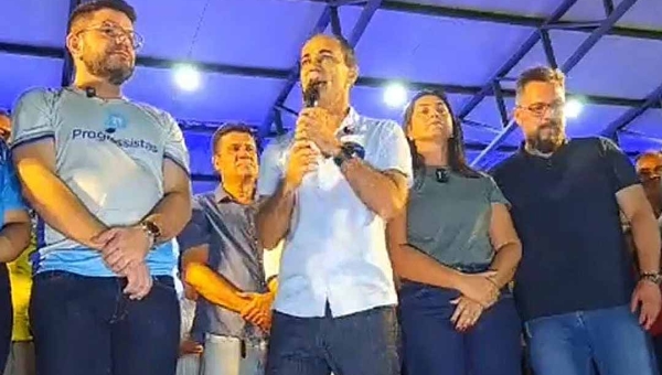 Com PCdoB, PL, lulistas e bolsonaristas no mesmo palanque, Zequinha Lima é oficializado candidato à reeleição em Cruzeiro do Sul