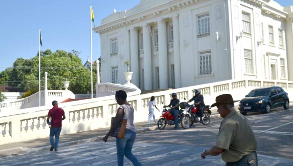 Governo mantém expediente normal no dia que antecede ponto facultativo da Revolução Acreana