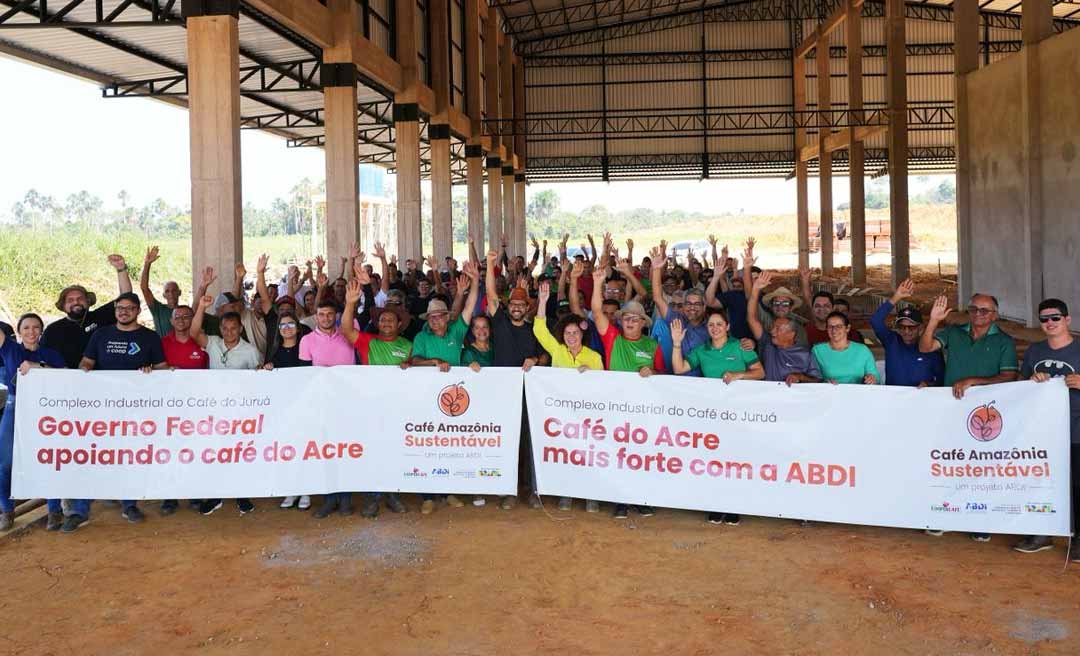 ABDI e Instituto Amazônia +21 asseguram secadores suspensos para microprodutores de café no Juruá