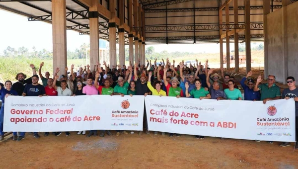 ABDI e Instituto Amazônia +21 asseguram secadores suspensos para microprodutores de café no Juruá