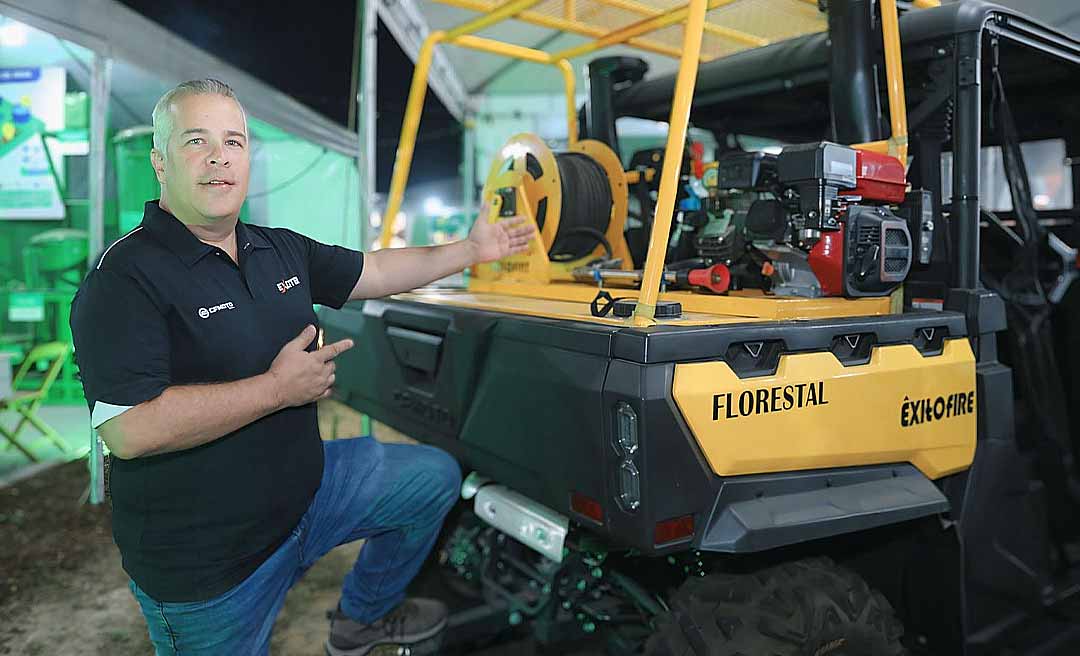 Veículo para combate a incêndios florestais é sucesso na Expoacre Juruá