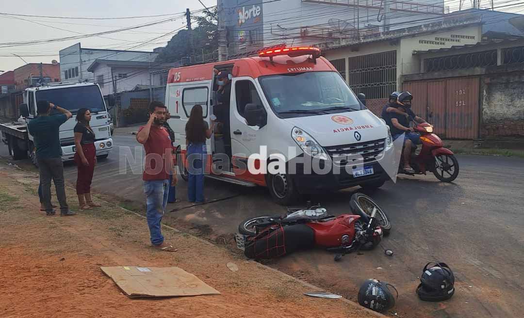 Motorista ignora preferencial e deixa casal ferido no Dom Giocondo; condutor foge sem prestar socorro