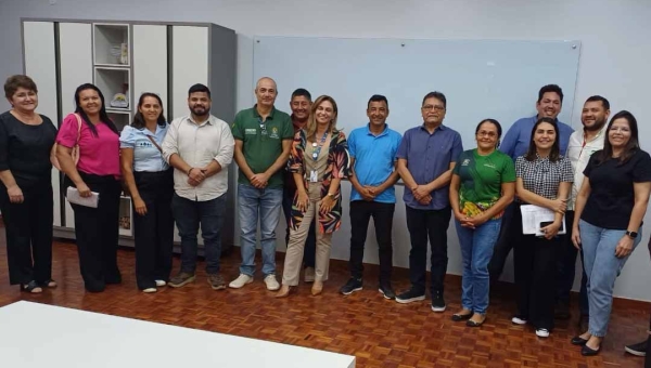 Reunião entre FETACRE, PNAE, MDA e SEE define encaminhamentos sobre pagamentos pendentes da agricultura familiar no PNAE no Acre