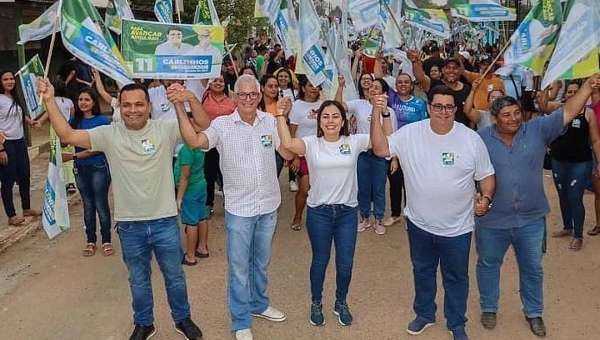 Carlinhos do Pelado e Amaral do Gelo fazem festa de lançamento de campanha no Bairro Leonardo