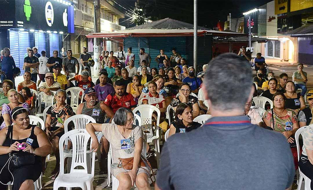 Marcus Alexandre se reúne com camelôs e lojistas do Calçadão e reafirma compromisso de trabalho e parceria