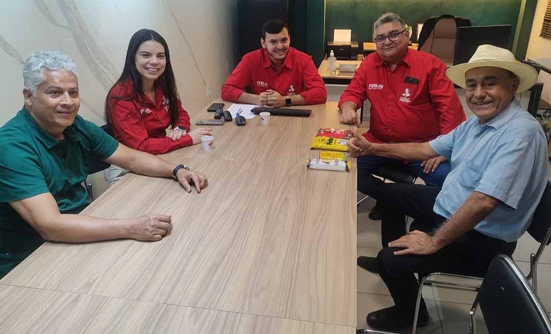 Bocalom reafirma compromisso com empresários locais em visita ao Distrito Industrial