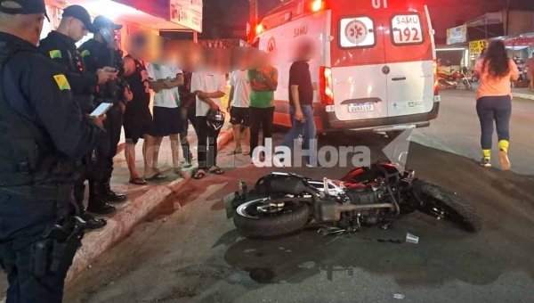 Crianças ficam feridas em acidente com motociclista em Rio Branco; garoto teve traumatismo craniano