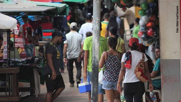 Geração de empregos formais no estado do Acre tem como maior impacto o setor de serviços