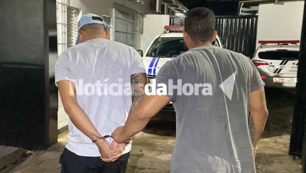 Líder do Bonde dos 13 que estava foragido da justiça é preso na saída de supermercado