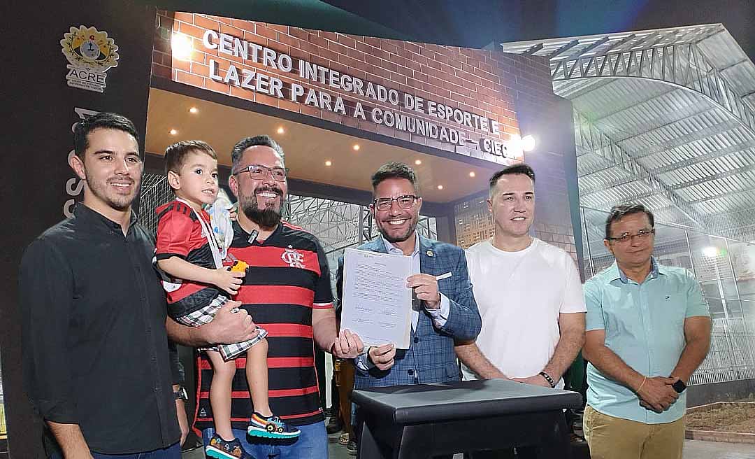 Com a presença da comunidade, Gladson e Alan Rick inauguram Centro Integrado de Esporte da Estação Experimental