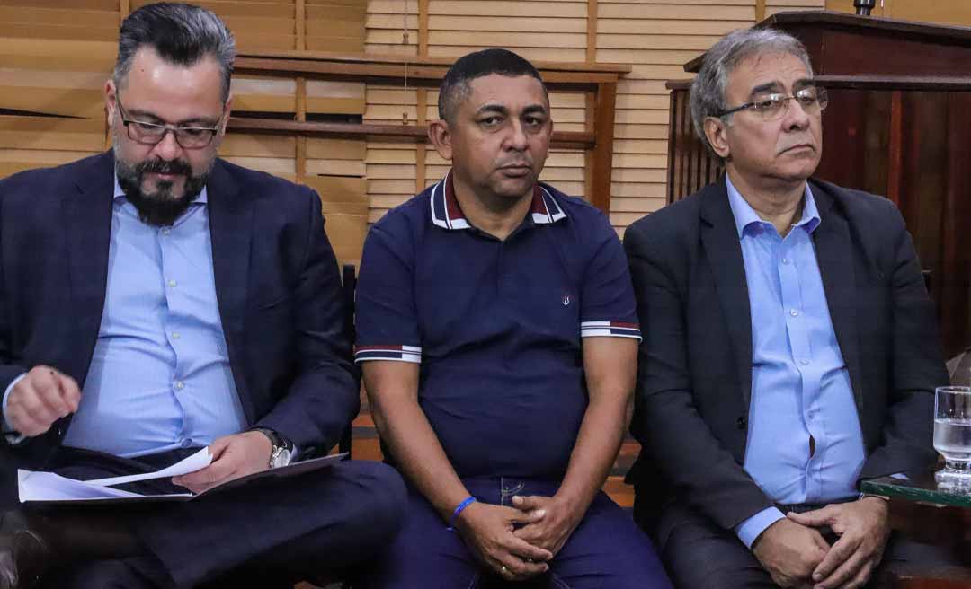 César Andrade, prefeito de Porto Walter, pede socorro na Aleac para minimizar os efeitos da estiagem