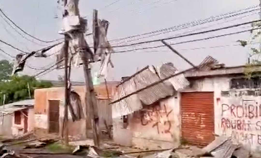 Temporal que atingiu bairro Telégrafo, em Cruzeiro do Sul, deixou várias casas destelhadas; veja o vídeo