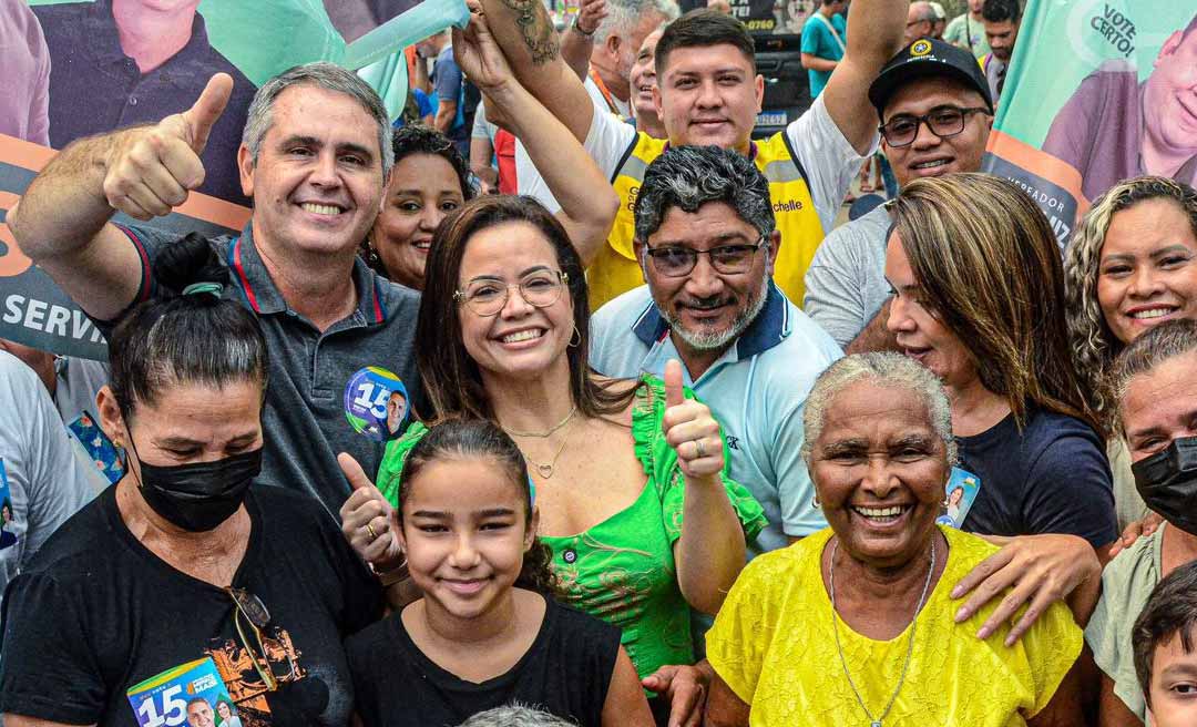 Marcus Alexandre inaugura Casas 15, recebe apoio da população e garante investimentos para o Segundo Distrito