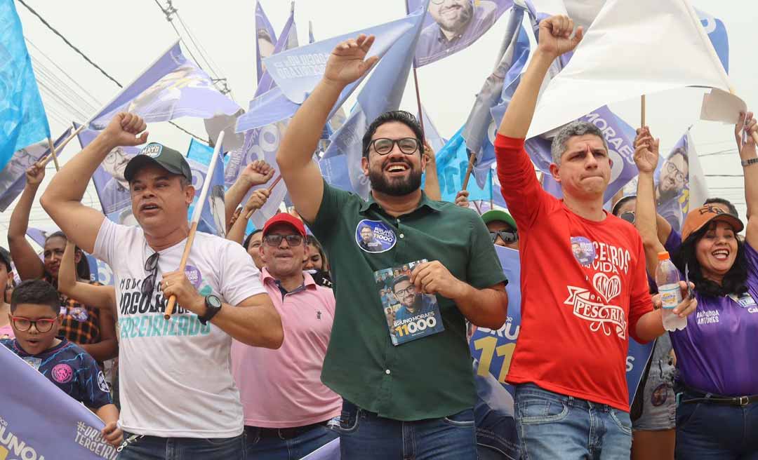 Calegário reforça que Bruno Moraes é o candidato da terceirização em caminhada pelo Bairro Tancredo