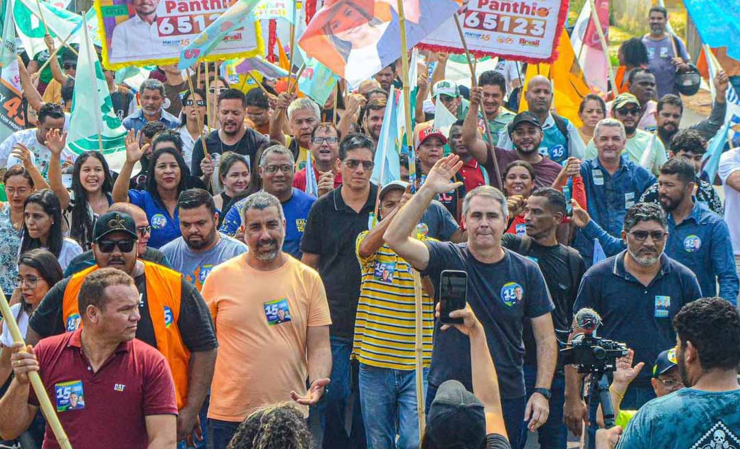 Marcus Alexandre faz caminhada no Taquari, relembra trabalho e se compromete a fazer investimentos no bairro