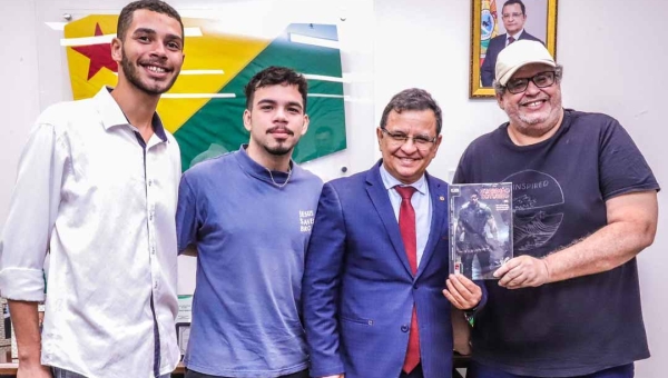 Em reunião com governo, Gonzaga destaca incentivo da Aleac à inovação tecnológica e capacitação de jovens acreanos