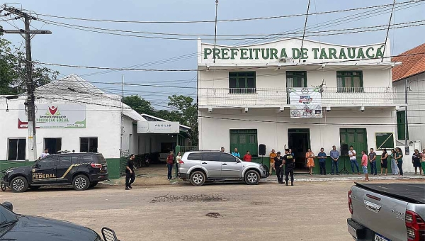 Prefeitura de Tarauacá é alvo da PF em operação contra fraudes à licitação, desvio e lavagem de dinheiro