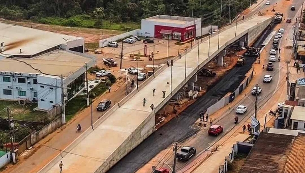 Prefeitura de Rio Branco adia liberação de tráfego no Elevado da Dias Martins