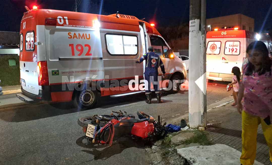 Motociclista fica gravemente ferido após colisão com carro que não respeitou preferência